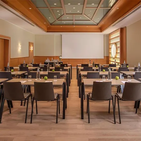 米兰马基雅维利nh酒店 4* 米兰